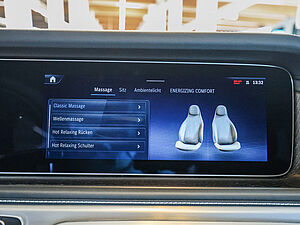 Mercedes-Benz G 450 G 450d AMG Line 12 navigation