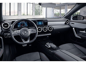 Mercedes-Benz CLA 250 e Coupé AMG Sport 2 navigation