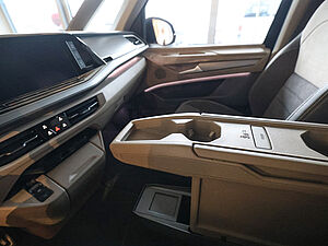 Volkswagen T7 Multivan 2.0 TSI Style lang 12 navigation