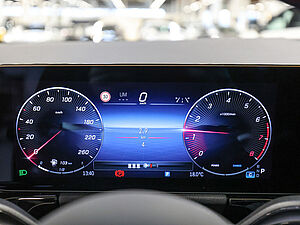Mercedes-Benz GLA 180 AMG Sport Advanced Plus 18 navigation