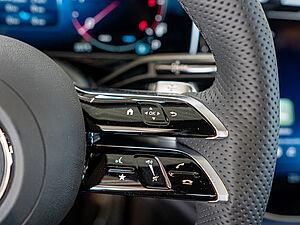 Mercedes-Benz E 450 d T 4M AMG Line Premium Plus 14 navigation