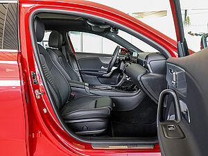 Mercedes-Benz A 220 4M Limo Progressive Advanced 2 navigation