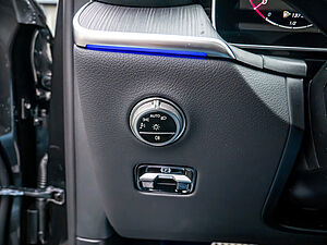 Mercedes-Benz GLC 300 4M AMG Line 17 navigation