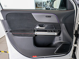 Mercedes-Benz EQB 350 4M AMG Sport Advanced Plus 30 navigation