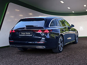 Mercedes-Benz E 300 de T Avantgarde Advanced Plus 3 navigation