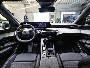Peugeot 5008 Allure HYBRID 136 e-DSC6 8 navigation