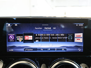 Mercedes-Benz GLB 200 d 4M Progressive Advanced 11 navigation