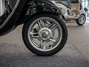 Vespa Primavera 125 Primavera 125 4 navigation
