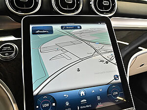 Mercedes-Benz C 200 AVANTGARDE 11 navigation