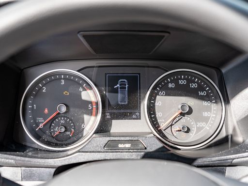 Volkswagen Crafter  23
