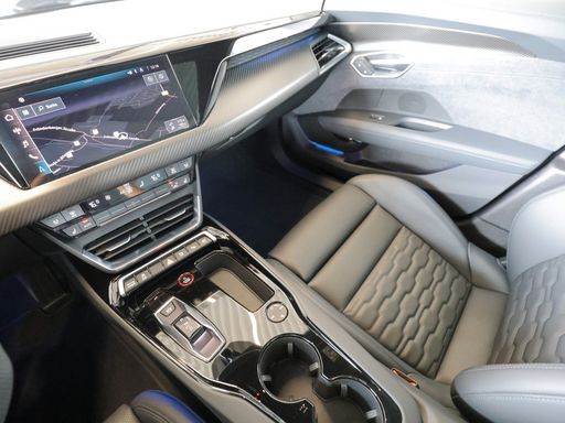 Audi e-tron RS GT Pano B&O HUD Matrix Kamera SHZ 21