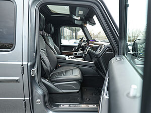 Mercedes-Benz G 400 d Night 2 navigation