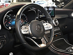 Mercedes-Benz C 200 Cabrio AMG Line 28 navigation