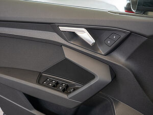 Audi A3 Sportback 30 TDI advanced 14 navigation