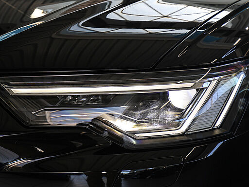 Audi A6 Avant S line 40 TDI quattro S tronic 36