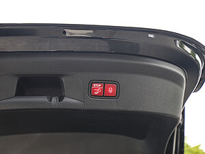 Mercedes-Benz GLE 400 d AMG 4M Coupe 32 navigation