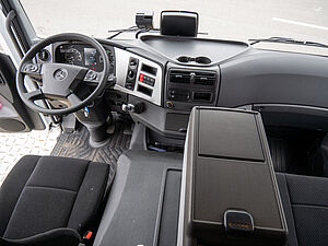 Mercedes-Benz Atego 1224 L Curtainsider Schiebeplane li/re Ladebordwand BigSpace 5 navigation