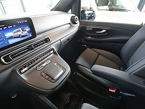 Mercedes-Benz V 250 d 4M AVANTGARDE Lang 16 navigation
