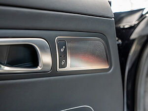 Mercedes-Benz SLS AMG Roadster MY14 rotes Dach! 18 navigation