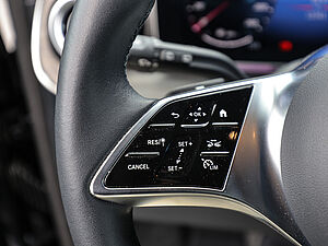 Mercedes-Benz V 300 d AVANTGARDE Extralang 18 navigation