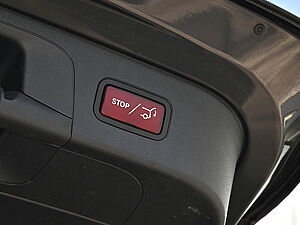 Mercedes-Benz EQC 400 4M 31 navigation