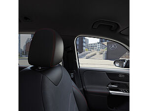 Mercedes-Benz EQB 300 4M AMG Sport Advanced Plus 16 navigation