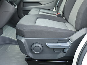 Volkswagen Crafter KA 35 mittellang Hochdach FWD 10 navigation