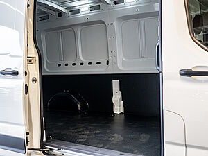 Maxus DELIVER 9 Deliver 9 KA L3H2 Base 4 navigation