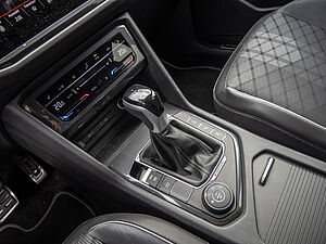 Volkswagen Tiguan Allspace R-Line 2.0 TDI 4M 14 navigation