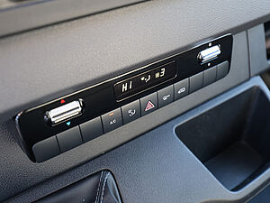 Mercedes-Benz Sprinter 317 CDI L3H2 13 navigation