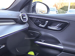 Mercedes-Benz C 300 T d AMG Sport Advanced Plus 17 navigation