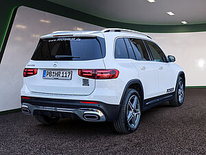 Mercedes-Benz GLB 200 AMG Line 3 navigation