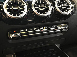 Mercedes-Benz B 250 e AMG Sport Advanced Plus 12 navigation