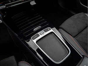 Mercedes-Benz CLA 220 d Coupé AMG Sport Advanced Plus 13 navigation