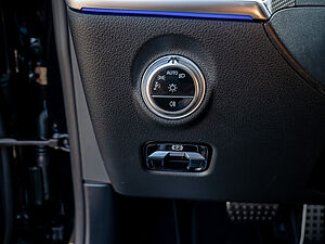 Mercedes-Benz C 220 d T AMG Line 17 navigation