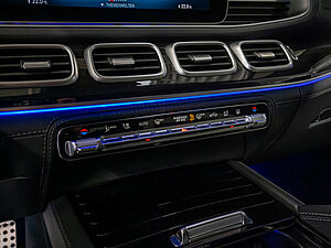 Mercedes-Benz GLE 63 AMG S 4M 13 navigation
