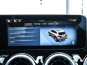 Mercedes-Benz GLA 180 Progressive Advanced 13 navigation