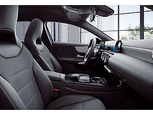 Mercedes-Benz A 250 e AMG Sport 8 navigation