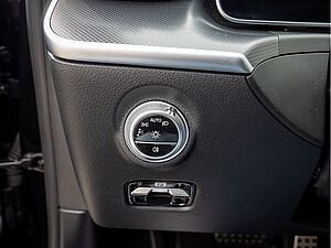 Mercedes-Benz C 200 T d AMG Line 18 navigation