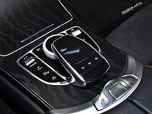 Mercedes-Benz C 200 Cabrio AMG Line 14 navigation