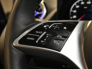 Mercedes-Benz B 220 d Progressive 17 navigation