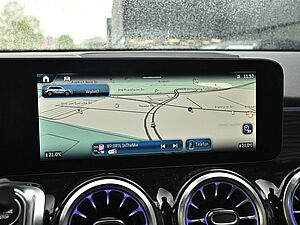 Mercedes-Benz GLB 180 Progressive Advanced Plus 11 navigation