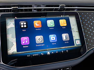 Mercedes-Benz E 300 e T Avantgarde Advanced Plus 11 navigation