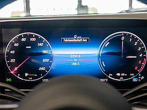 Mercedes-Benz GLC 300 de 4M AMG Sport Advanced Plus 13 navigation