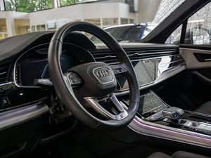 Audi SQ7 4.0 TDI quattro AHK LED Pano HUD Navi SHD 25 navigation