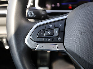 Volkswagen T-Roc R-Line 1.0 TSI 20 navigation