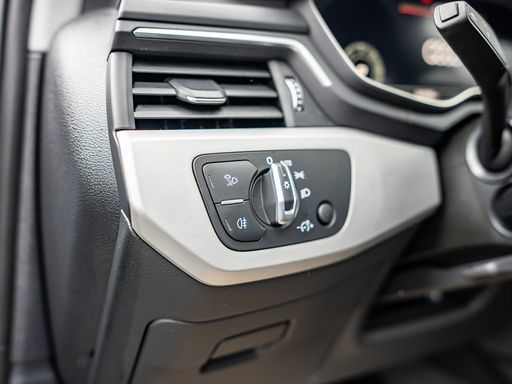  A4 Avant advanced 40 TDI Abstandstemp. Navi K 20