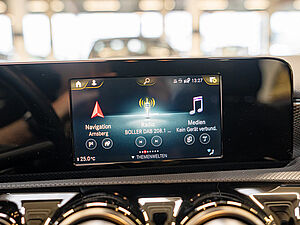 Mercedes-Benz A 250 e Progressive 10 navigation
