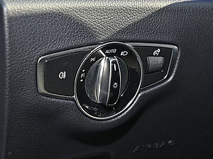 Mercedes-Benz E 300 Coupé AMG Line 22 navigation