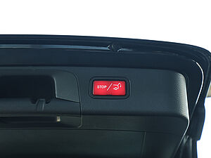 Mercedes-Benz GLC 300 de 4M 34 navigation